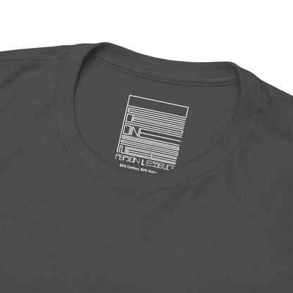 Dark Heather – Otter on AbAli Tee – close-up