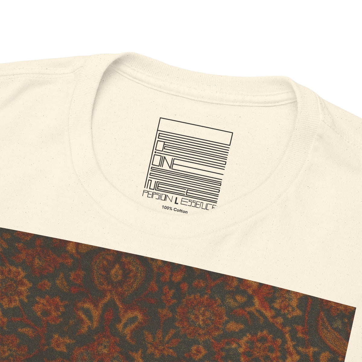Natural – Persian Cat Tee – close-up