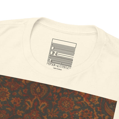 Natural – Persian Cat Tee – close-up
