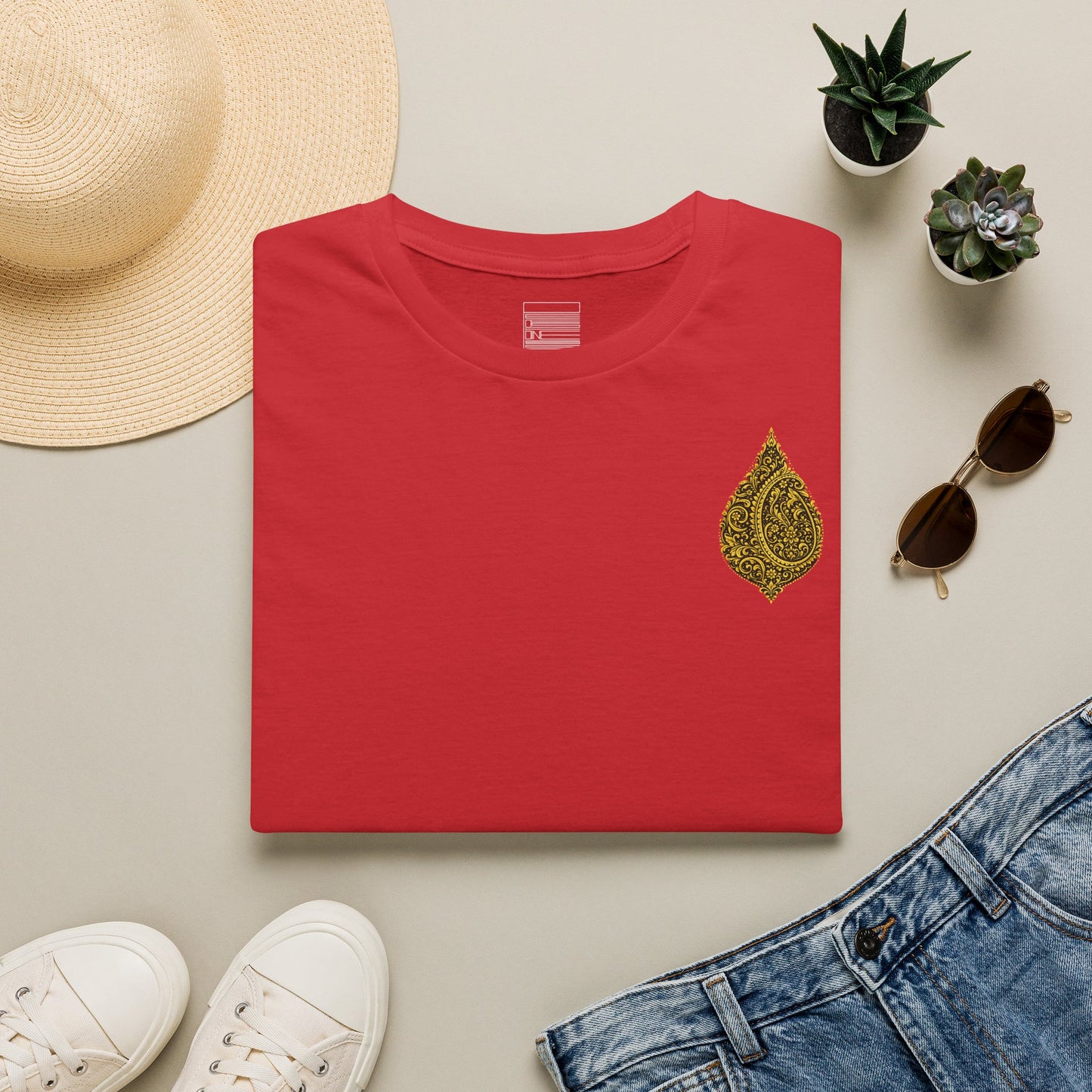 Golden Paisley of Persia - Tee
