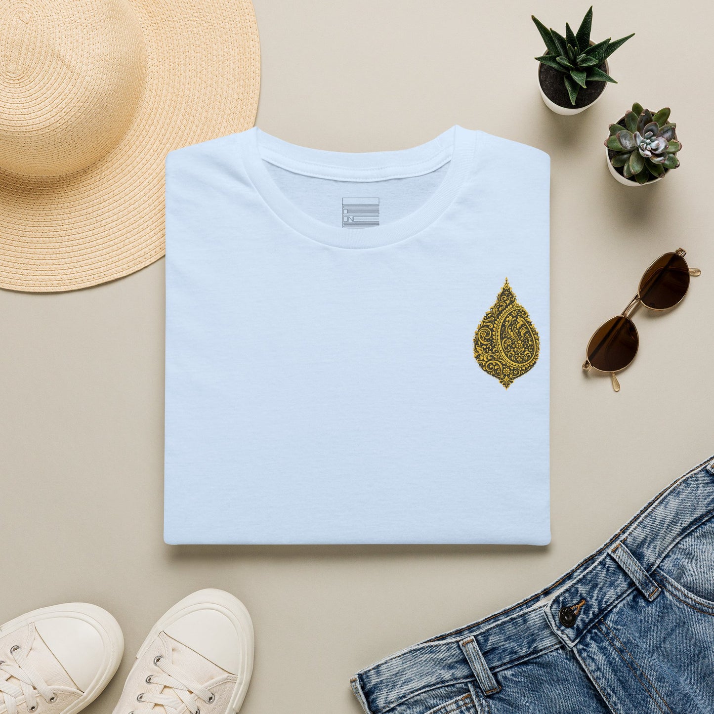 Golden Paisley of Persia - Tee