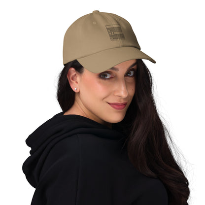 Khaki – PEssence Black Cap – front view