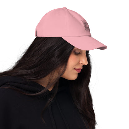 Pink – PEssence Black Cap – right view